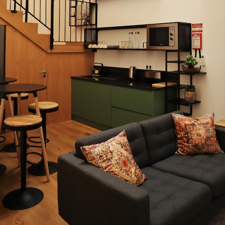 Pate'O Hostel & Suites Ovar Esterno foto